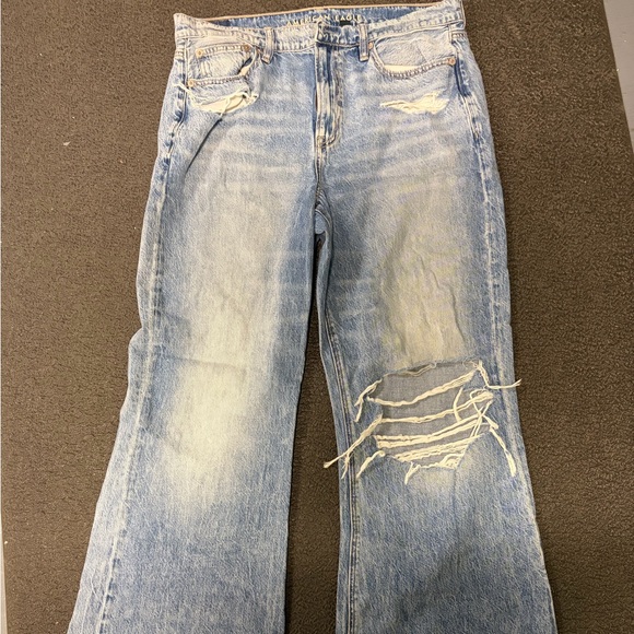 American Eagle Outfitters Light Blue Distressed Flare Jeans - Picture 1 of 5